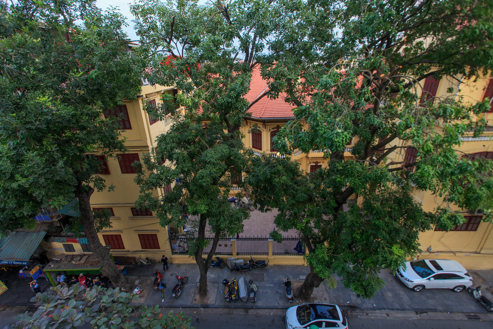 Asia Palace Hotel Hanoi Exterior photo